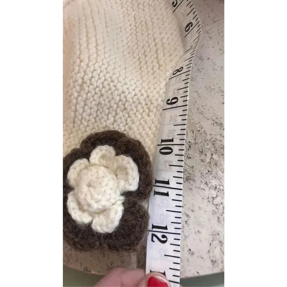 Vintage Handmade Knit Yarn Wool Kids Girls Hat Beanie Cream Flower - Picture 7 of 8
